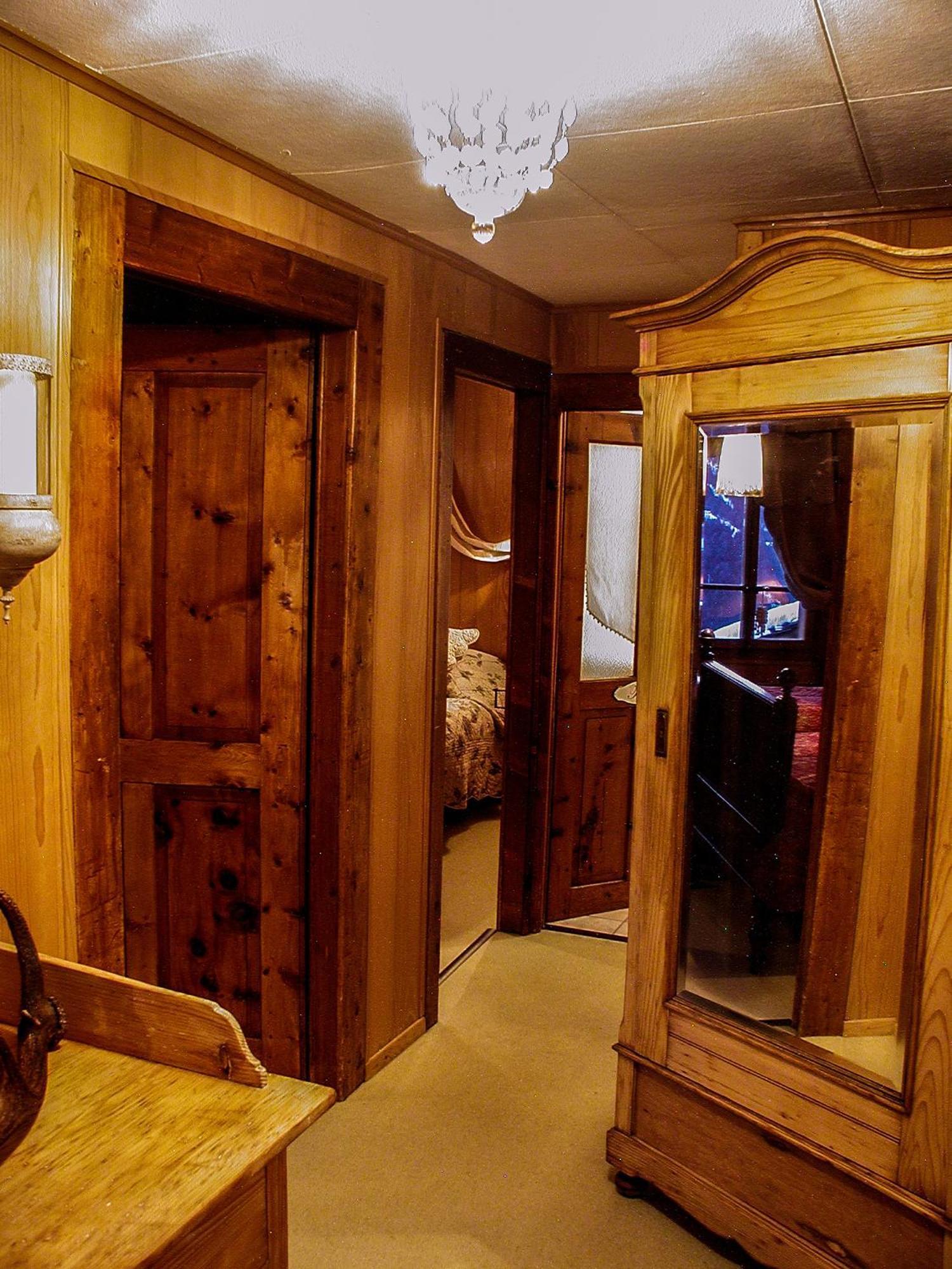 Hotel Bella Tola & Spa Saint-Luc Rum bild